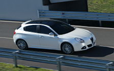 Cars wallpapers Alfa Romeo Giulietta - 2010