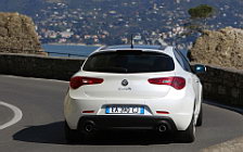 Cars wallpapers Alfa Romeo Giulietta - 2010