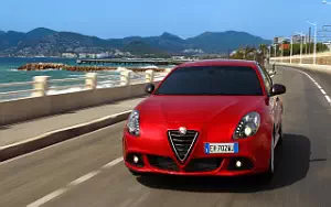 Cars wallpapers Alfa Romeo Giulietta Quadrifoglio Verde - 2014