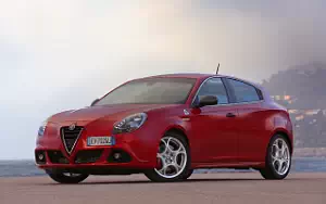 Cars wallpapers Alfa Romeo Giulietta Quadrifoglio Verde - 2014