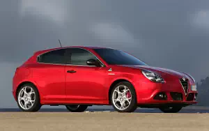 Cars wallpapers Alfa Romeo Giulietta Quadrifoglio Verde - 2014