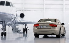 Cars wallpapers Audi A8 4.2 FSI quattro - 2010