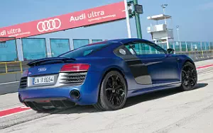 Cars wallpapers Audi R8 V10 plus - 2012