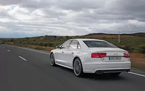 Cars wallpapers Audi S8 - 2011