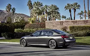 Cars wallpapers BMW M760i xDrive US-spec - 2017