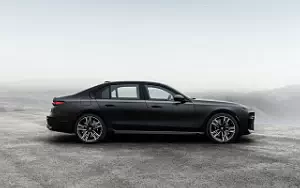 Cars wallpapers BMW 760i xDrive M Sport US-spec - 2022