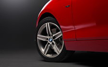 Cars wallpapers BMW 118i 5-door Sport Line - 2011