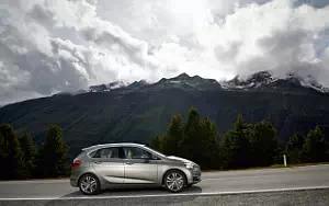 Cars wallpapers BMW 225i Active Tourer - 2014