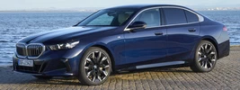 BMW i5 eDrive40 M Sport (Tanzanite Blue Metallic) - 2023