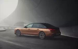 Cars wallpapers BMW i7 M70 xDrive - 2023