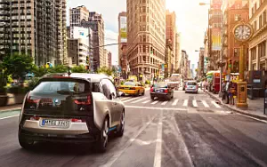 Cars wallpapers BMW i3 - 2013