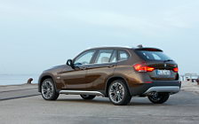 Cars wallpapers BMW X1 - 2009