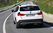 Cars wallpapers BMW X1 - 2009