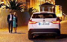 Cars wallpapers BMW X1 - 2009