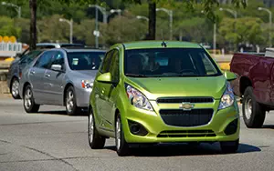 Cars wallpapers Chevrolet Spark - 2013