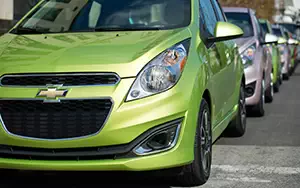 Cars wallpapers Chevrolet Spark - 2013