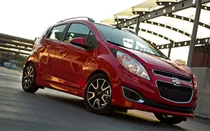 Cars wallpapers Chevrolet Spark - 2013