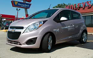 Cars wallpapers Chevrolet Spark - 2013