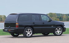 Cars wallpapers Chevrolet Tahoe SS - 2002