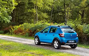 Cars wallpapers Dacia Sandero Stepway - 2012