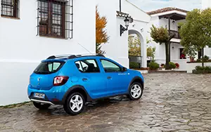 Cars wallpapers Dacia Sandero Stepway - 2012