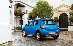 Cars wallpapers Dacia Sandero Stepway - 2012