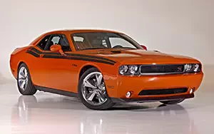 Cars wallpapers Dodge Challenger R/T Classic - 2013