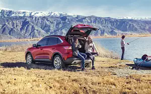 Cars wallpapers Ford Escape Hybrid SE - 2019