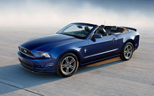 Cars wallpapers Ford Mustang V6 Convertible - 2013