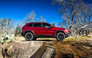 Cars wallpapers Jeep Cherokee Trailhawk - 2013