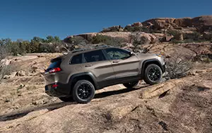 Cars wallpapers Jeep Cherokee Trailhawk - 2013