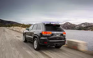 Cars wallpapers Jeep Grand Cherokee Limited - 2013