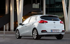 Cars wallpapers Kia Cee'd - 2012