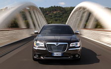 Cars wallpapers Lancia Thema - 2011