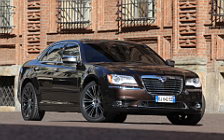 Cars wallpapers Lancia Thema - 2011