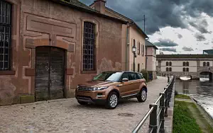 Cars wallpapers Range Rover Evoque SD4 Prestige - 2014