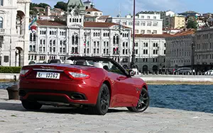 Cars wallpapers Maserati GranCabrio Sport - 2011