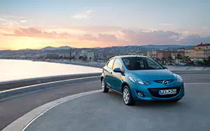 Cars wallpapers Mazda 2 5door - 2010