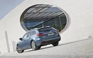 Cars wallpapers Mazda 6 Wagon - 2013