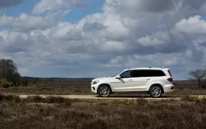 Cars wallpapers Mercedes-Benz GL350 BlueTEC AMG Sports Package UK-spec - 2013