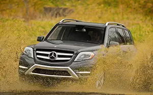 Cars wallpapers Mercedes-Benz GLK250 BlueTEC AMG Styling Package US-spec - 2013