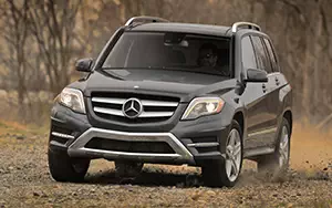 Cars wallpapers Mercedes-Benz GLK250 BlueTEC AMG Styling Package US-spec - 2013