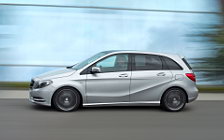 Cars wallpapers Mercedes-Benz B200 CDI - 2011