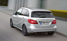 Cars wallpapers Mercedes-Benz B200 CDI - 2011