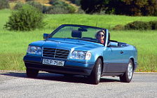 Cars wallpapers Mercedes-Benz E220 Cabriolet A124 - 1992-1997