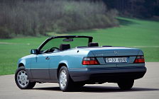 Cars wallpapers Mercedes-Benz E220 Cabriolet A124 - 1992-1997