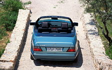 Cars wallpapers Mercedes-Benz E220 Cabriolet A124 - 1992-1997