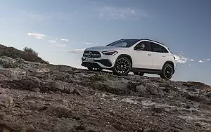 Cars wallpapers Mercedes-Benz GLA 250 4MATIC AMG Line - 2020