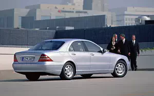 Cars wallpapers Mercedes-Benz S320 W220 - 1998