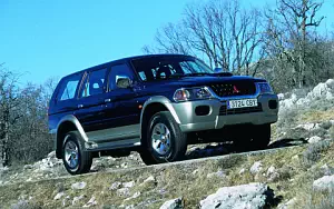 Cars wallpapers Mitsubishi Pajero Sport - 1999